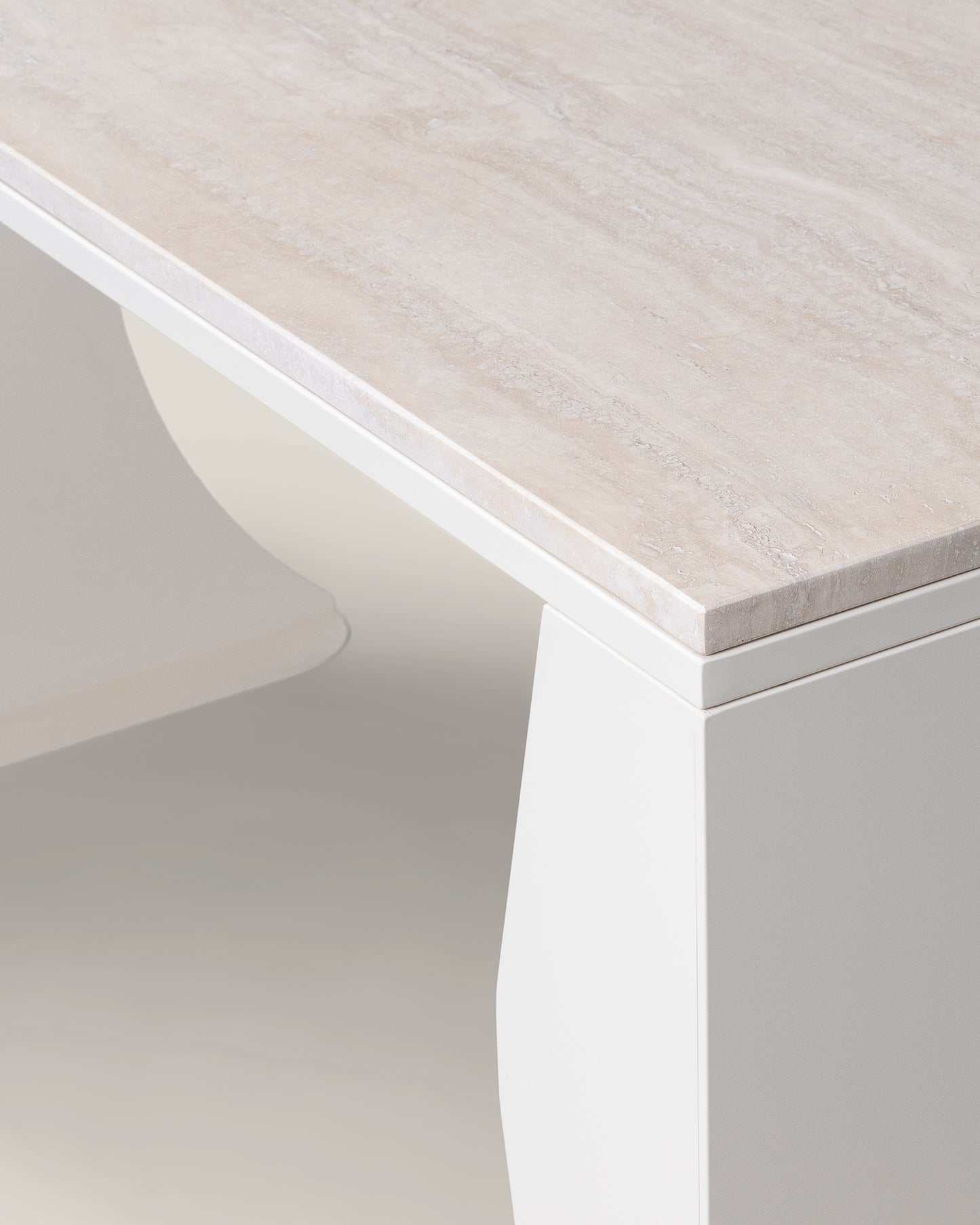 LH010C - Moon Desk