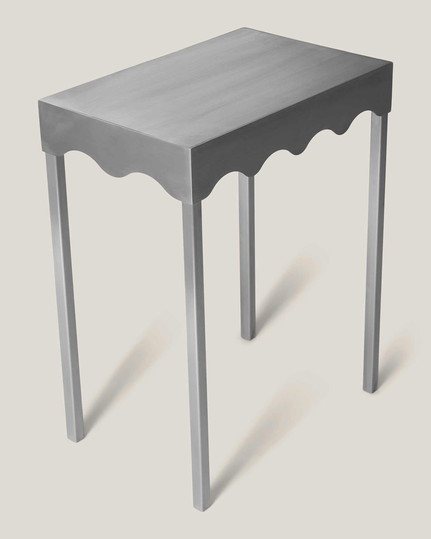 LH016 - Side table