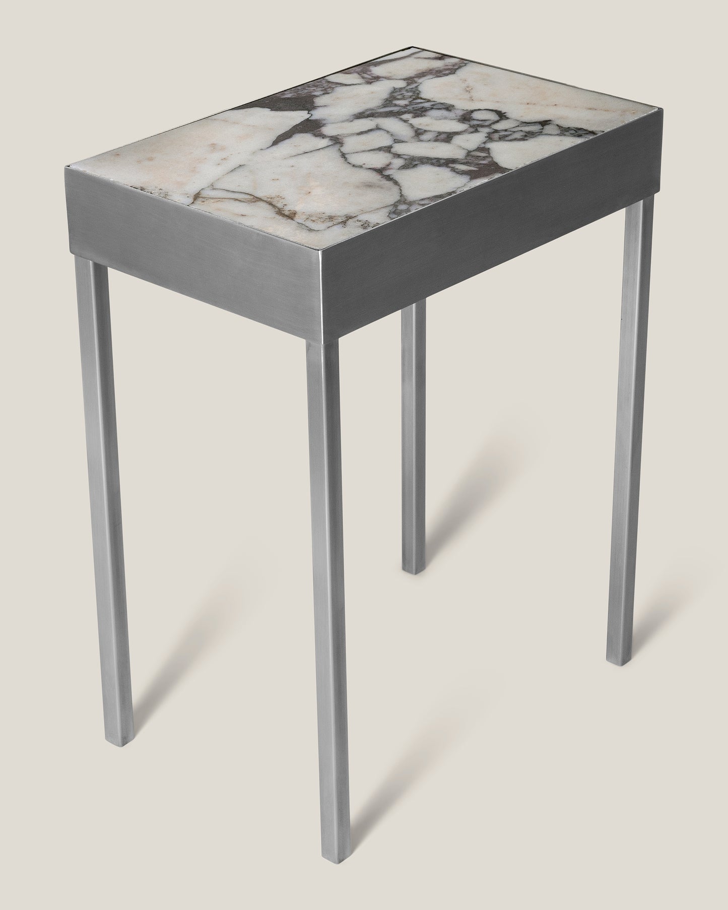 LH016 - Side table