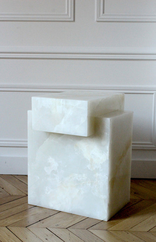 Gaia Hvit Onyx Bord