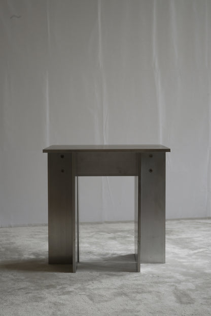 Vinkel Side Table