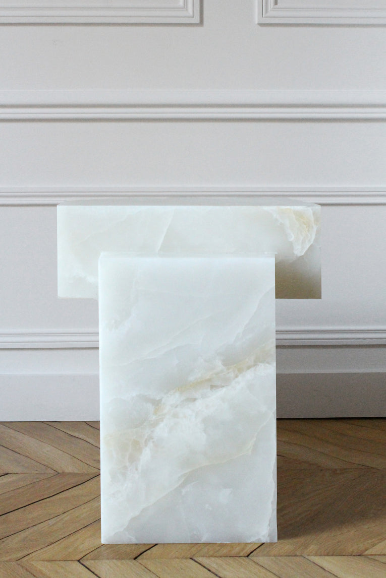 Gaia Hvit Onyx Bord